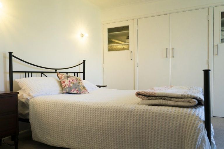 Photo of property in 87 Arataki Road, Havelock North, 4130