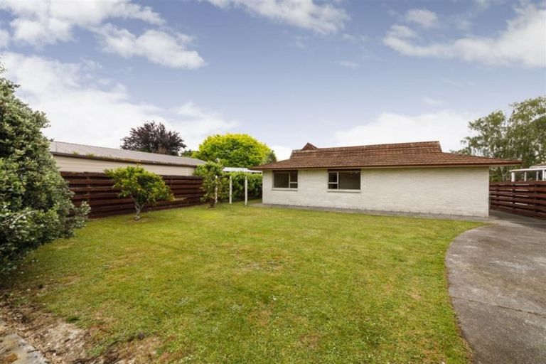 Photo of property in 12 Geraldine Crescent, Cloverlea, Palmerston North, 4412