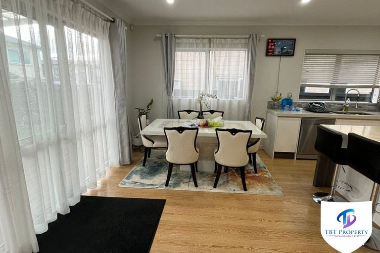 Photo of property in 69 Rosewell Crescent, Flat Bush, Auckland, 2019