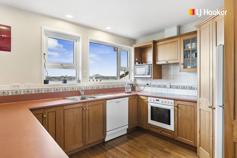 Photo of property in 244 Larnach Road, Waverley, Dunedin, 9013