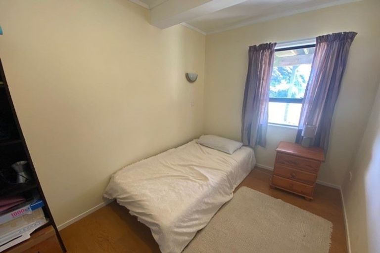 Photo of property in 104 Field Way, Waikanae Beach, Waikanae, 5036