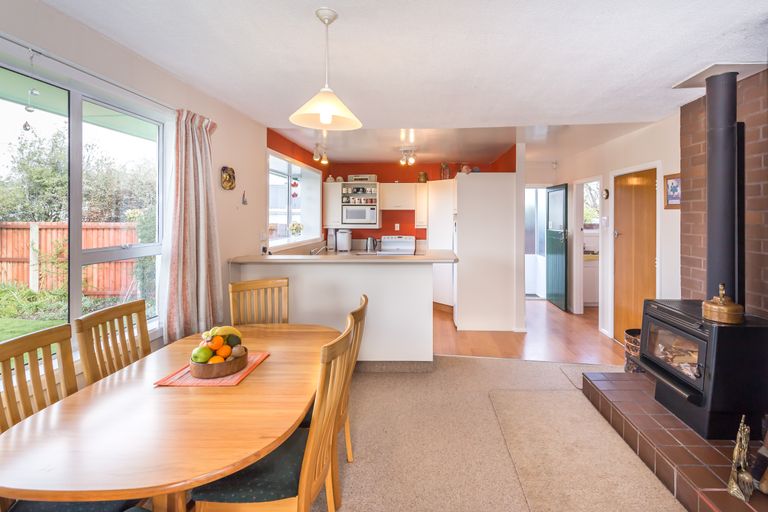 Photo of property in 12 Chevy Place, Hoon Hay, Christchurch, 8025