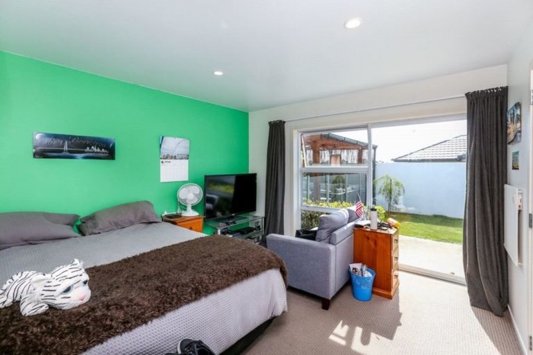 Photo of property in 192a Heta Road, Highlands Park, New Plymouth, 4312