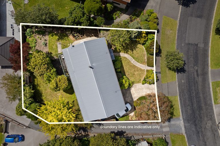 Photo of property in 33 Walton Park Avenue, Fairfield, Dunedin, 9018