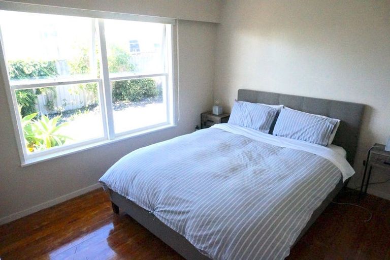 Photo of property in 1/23 Aramoana Avenue, Devonport, Auckland, 0624
