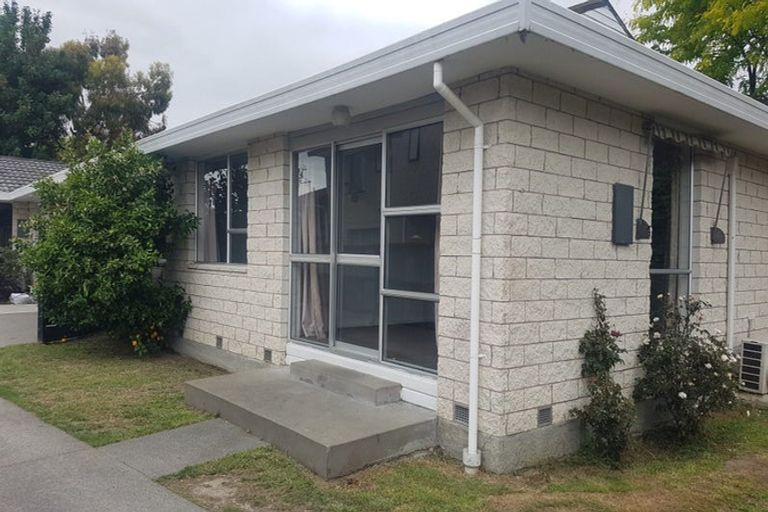 Photo of property in 1/12 Ruddenklau Lane, Bishopdale, Christchurch, 8053