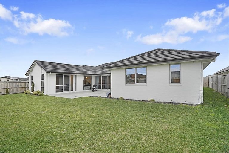 Photo of property in 43 Batten Drive, Flagstaff, Hamilton, 3210