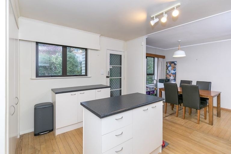 Photo of property in 6 Westney Place, Forest Lake, Hamilton, 3200