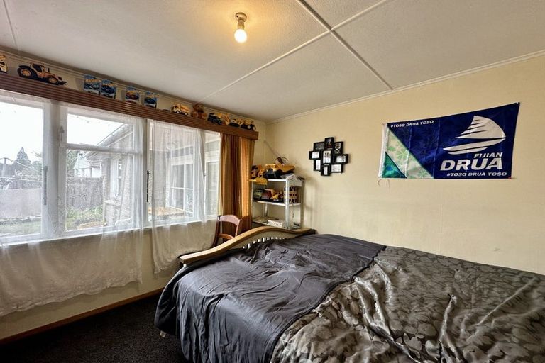 Photo of property in 1 Kitchener Street, Netherby, Ashburton, 7700