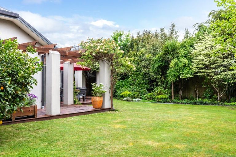 Photo of property in 26 Kurupae Road, Hilltop, Taupo, 3330