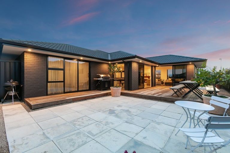 Photo of property in 21 Blacklock Road, Pyes Pa, Tauranga, 3112