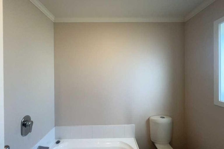 Photo of property in 89 Lothian Crescent, Strathern, Invercargill, 9812