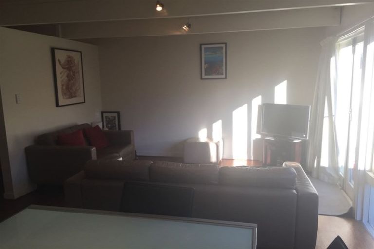 Photo of property in 2/104 Rossall Street, Merivale, Christchurch, 8014