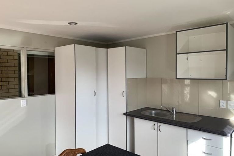 Photo of property in 37 Donegal Park Drive, Flat Bush, Auckland, 2019
