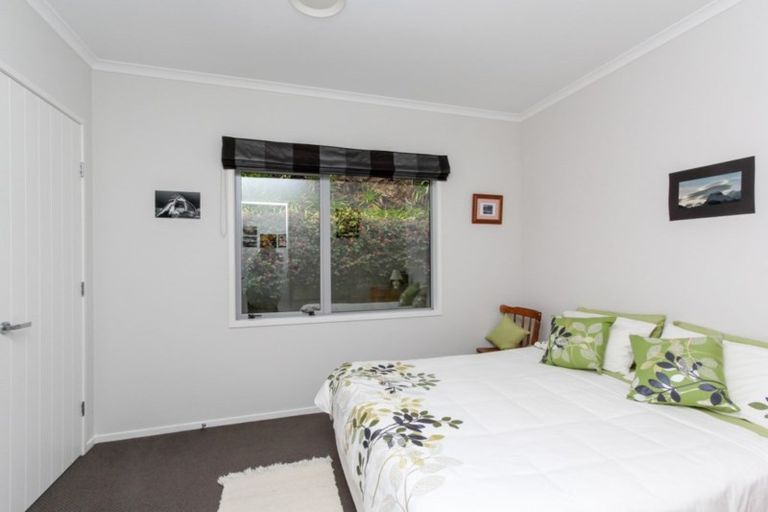 Photo of property in 70c Karamea Street, Whalers Gate, New Plymouth, 4310