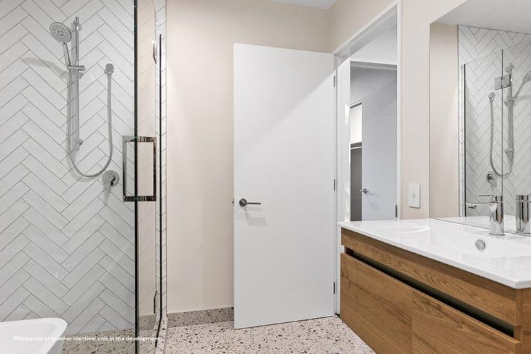 Photo of property in 2/386 Gloucester Street, Taradale, Napier, 4112