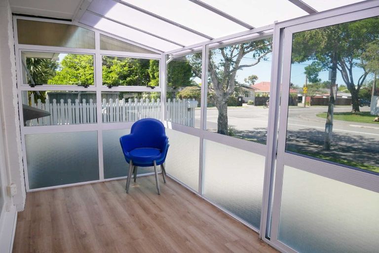 Photo of property in 2/2 Parklands Drive, Huntsbury, Christchurch, 8022