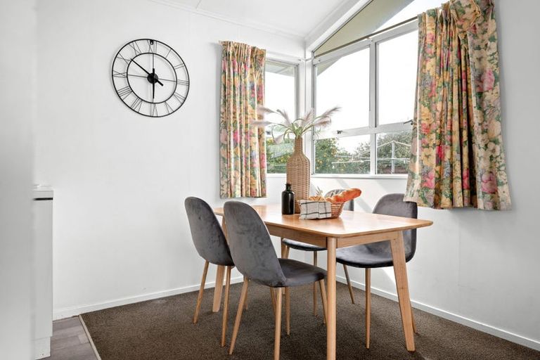 Photo of property in 4 Elmwood Crescent, Pukete, Hamilton, 3200