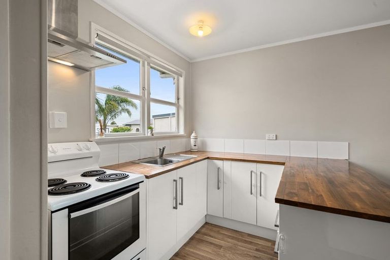 Photo of property in 13a Sandleigh Drive, Athenree, Katikati, 3177