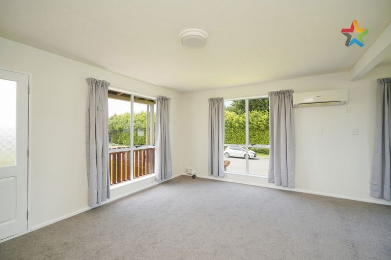 Photo of property in 10 Salisbury Street, Waikiwi, Invercargill, 9810