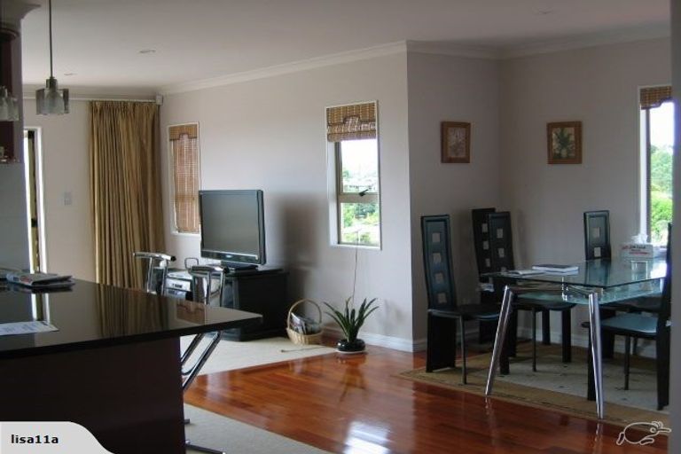 Photo of property in 11 Monarch Avenue, Hillcrest, Auckland, 0627