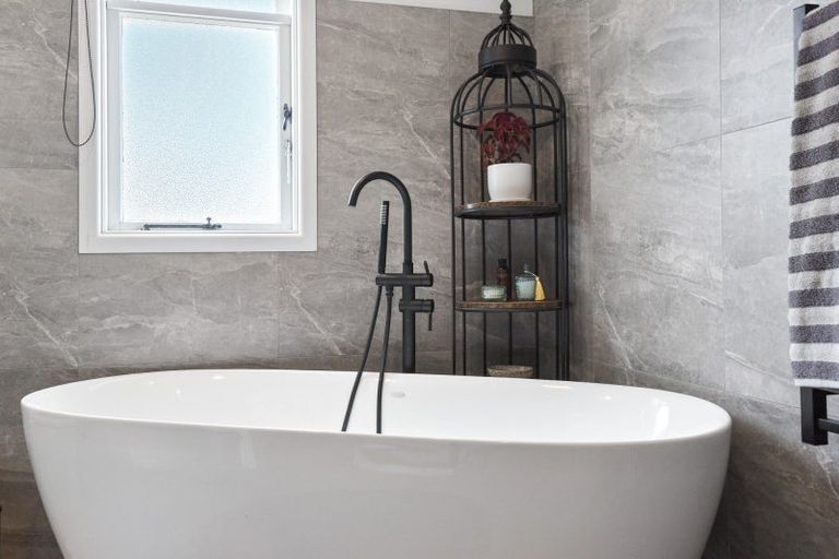 Photo of property in 20a Shirley Street, Mangakakahi, Rotorua, 3015