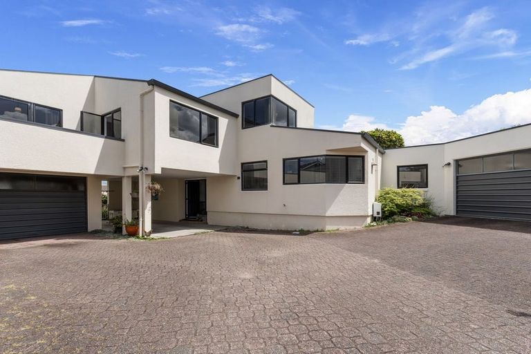 Photo of property in 2/20 Fifth Avenue, Tauranga, 3110
