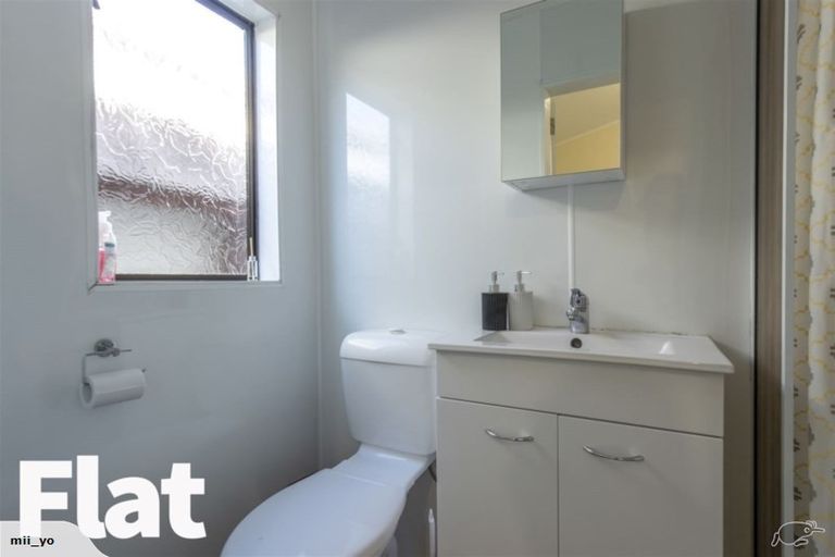 Photo of property in 68 Broderick Road, Johnsonville, Wellington, 6037