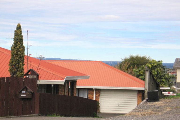 Photo of property in 100 Waihi Road, Judea, Tauranga, 3110
