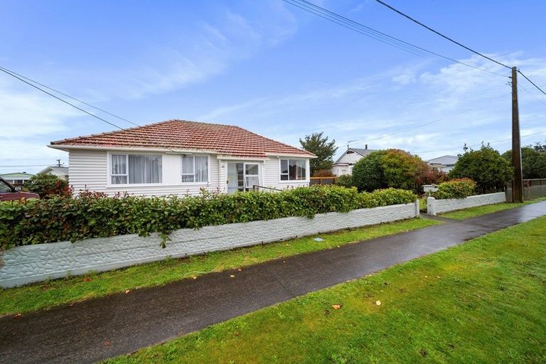 Photo of property in 3 Laurent Vc Street, Hawera, 4610