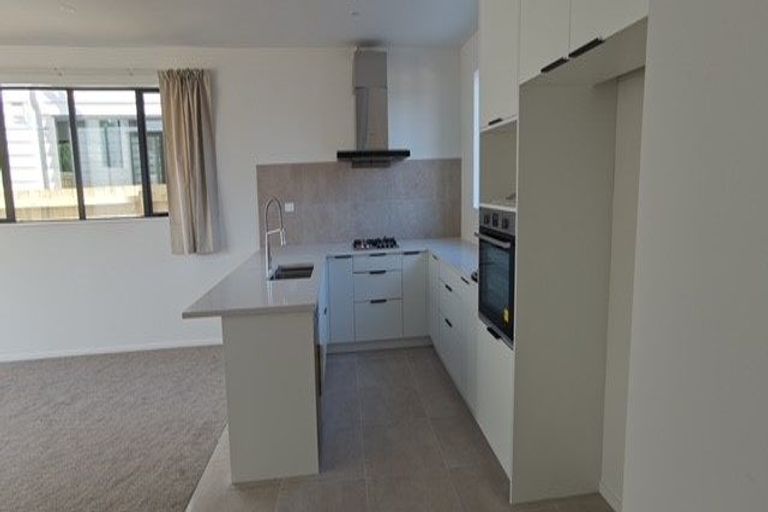 Photo of property in 9b Daytona Road, Henderson, Auckland, 0610