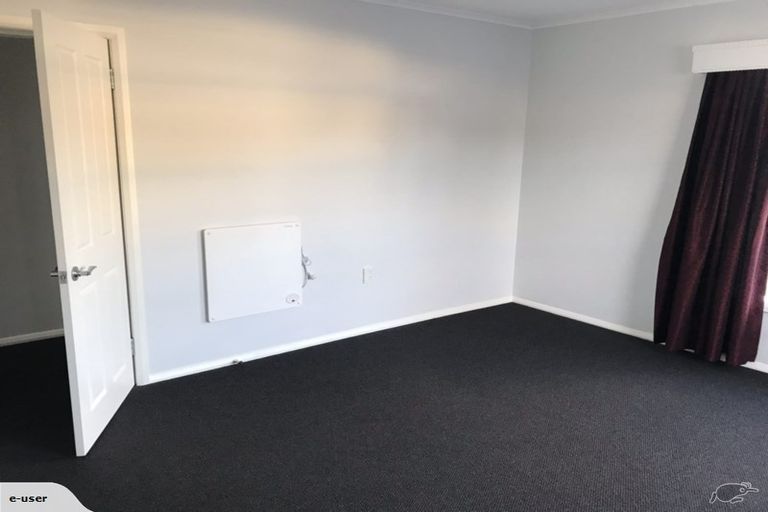 Photo of property in 30a Holland Street, Pukekohe, 2120