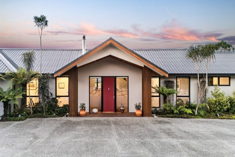 Photo of property in 35 Amber Rise, Tasman, Upper Moutere, 7173