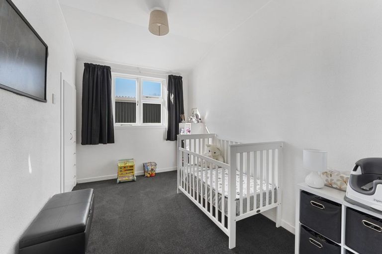 Photo of property in 13 Konini Street, Inglewood, 4330