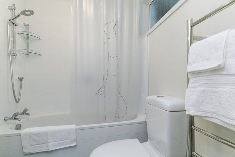 Photo of property in 6 Heaton Terrace, Brooklyn, Wellington, 6021