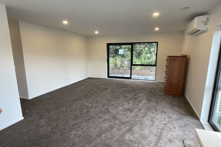 Photo of property in 7 Winnie Close, Acacia Bay, Taupo, 3330