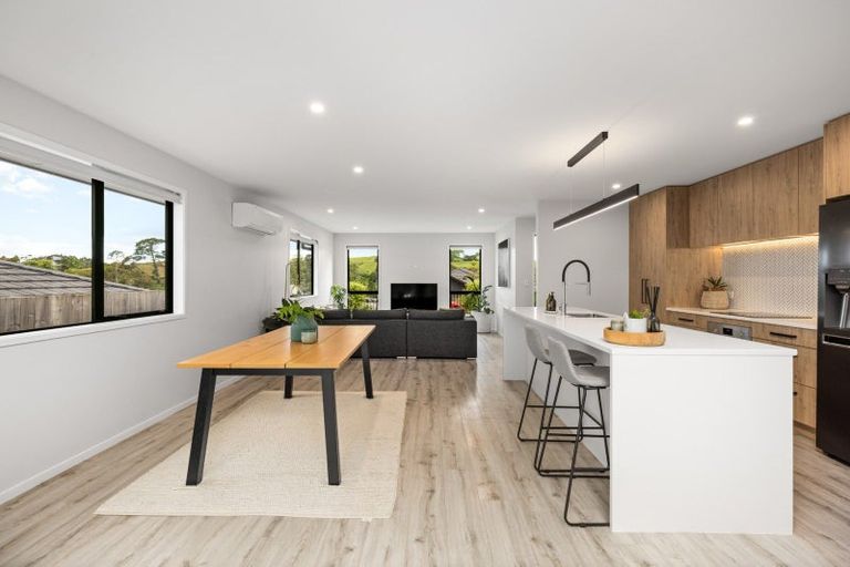 Photo of property in 81 Adler Drive, Ohauiti, Tauranga, 3112