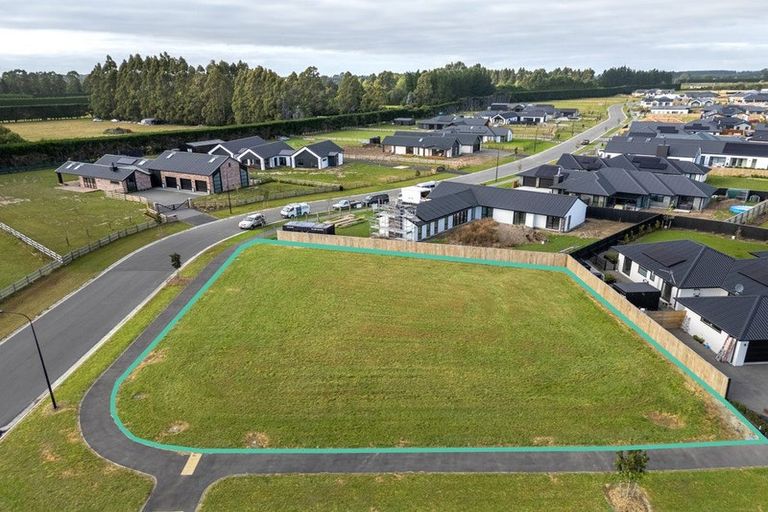 Photo of property in 2 Panama Crescent, West Melton, 7618