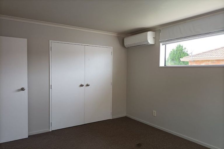 Photo of property in 32 Kayes Road, Pukekohe, 2120