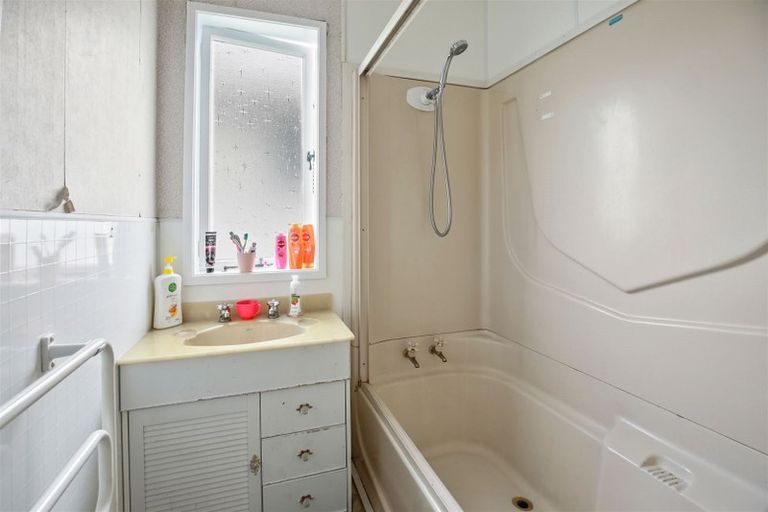 Photo of property in 10 Andrews Street, Paeroa, 3600