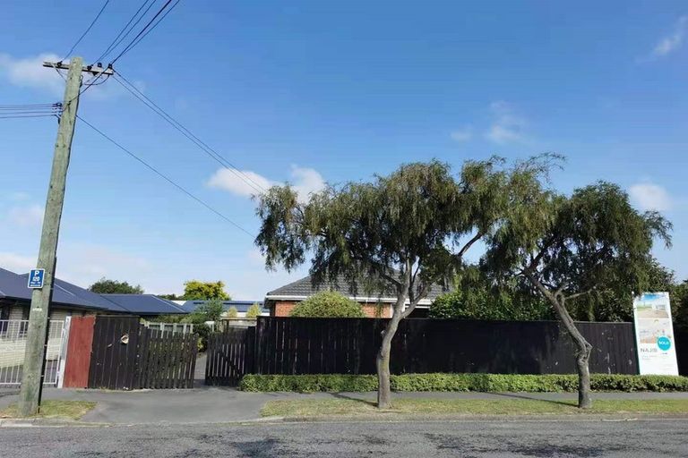 Photo of property in 26 Fovant Street, Russley, Christchurch, 8042