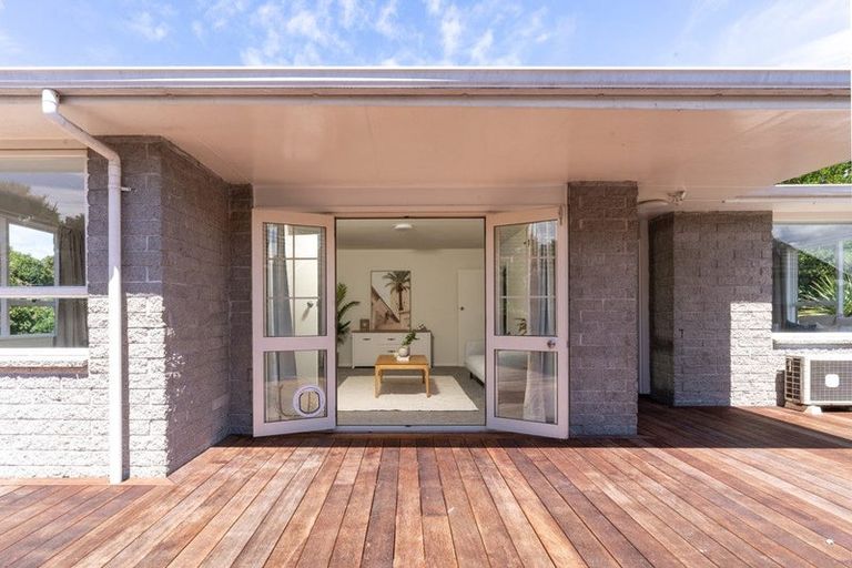 Photo of property in 22 Besant Place, Avondale, Christchurch, 8061