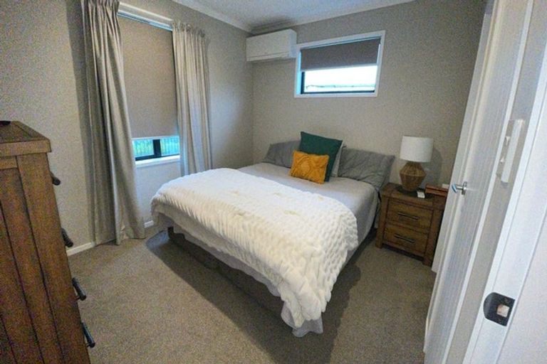 Photo of property in 1/144 Forest Lake Road, Forest Lake, Hamilton, 3200