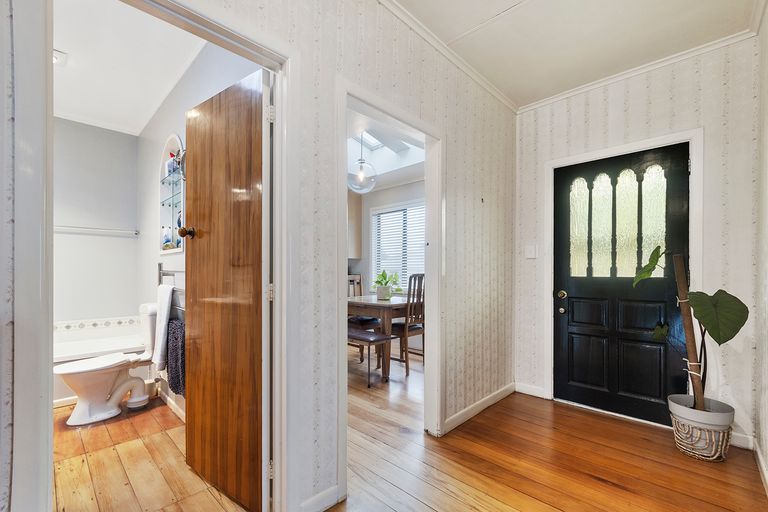 Photo of property in 185 Victoria Street, Cambridge, 3434