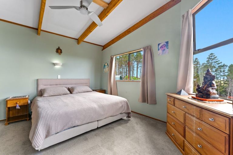 Photo of property in 663 Bickerstaffe Road, Maungaturoto, 0587