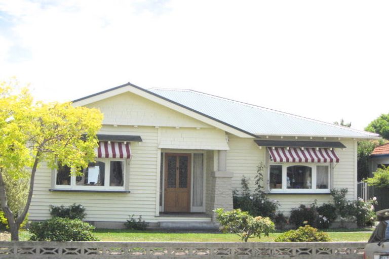 Photo of property in 19 Leitch Street, Somerfield, Christchurch, 8024