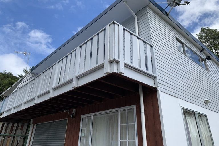 Photo of property in 21b Bird Grove, Stokes Valley, Lower Hutt, 5019