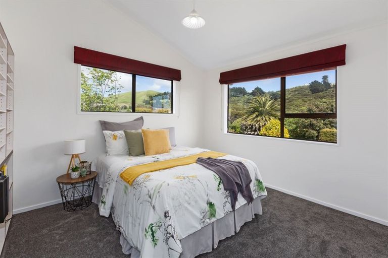 Photo of property in 54 Exploration Way, Whitby, Porirua, 5024