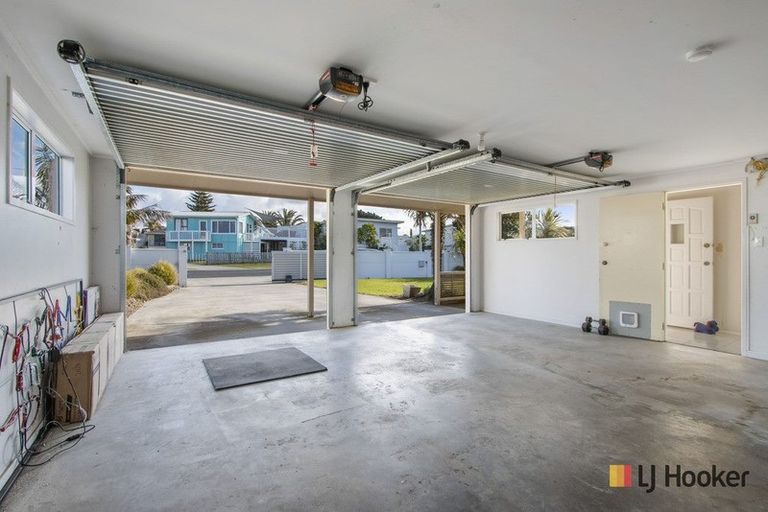 Photo of property in 59 Broadway Road, Waihi Beach, 3611