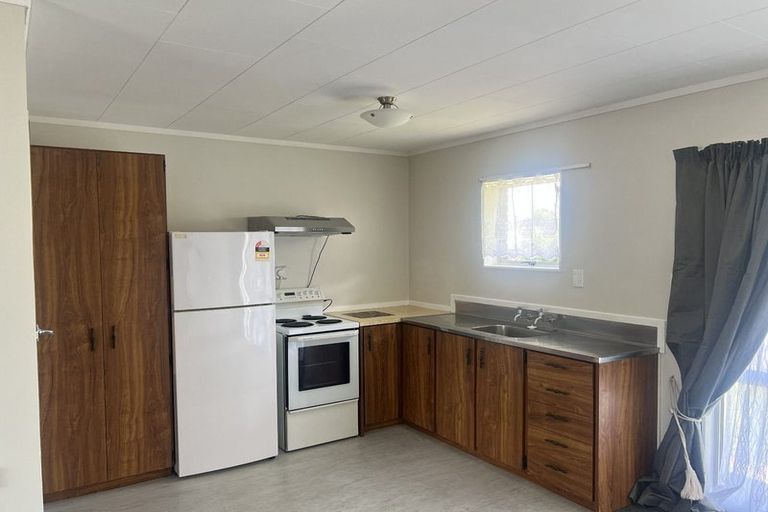 Photo of property in 18a Kings Drive, Levin, 5510